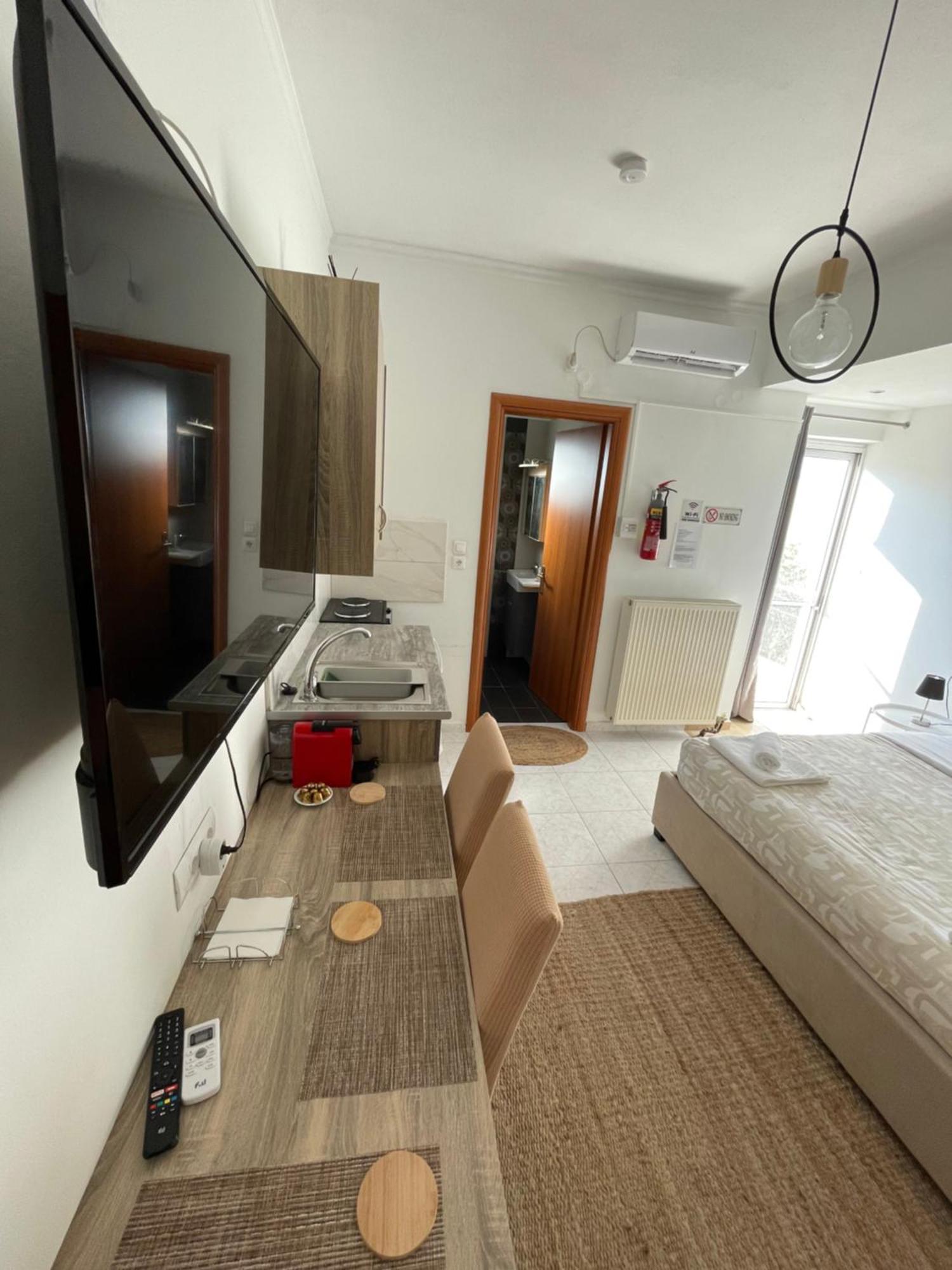 Greece Apartments Now Patras Esterno foto
