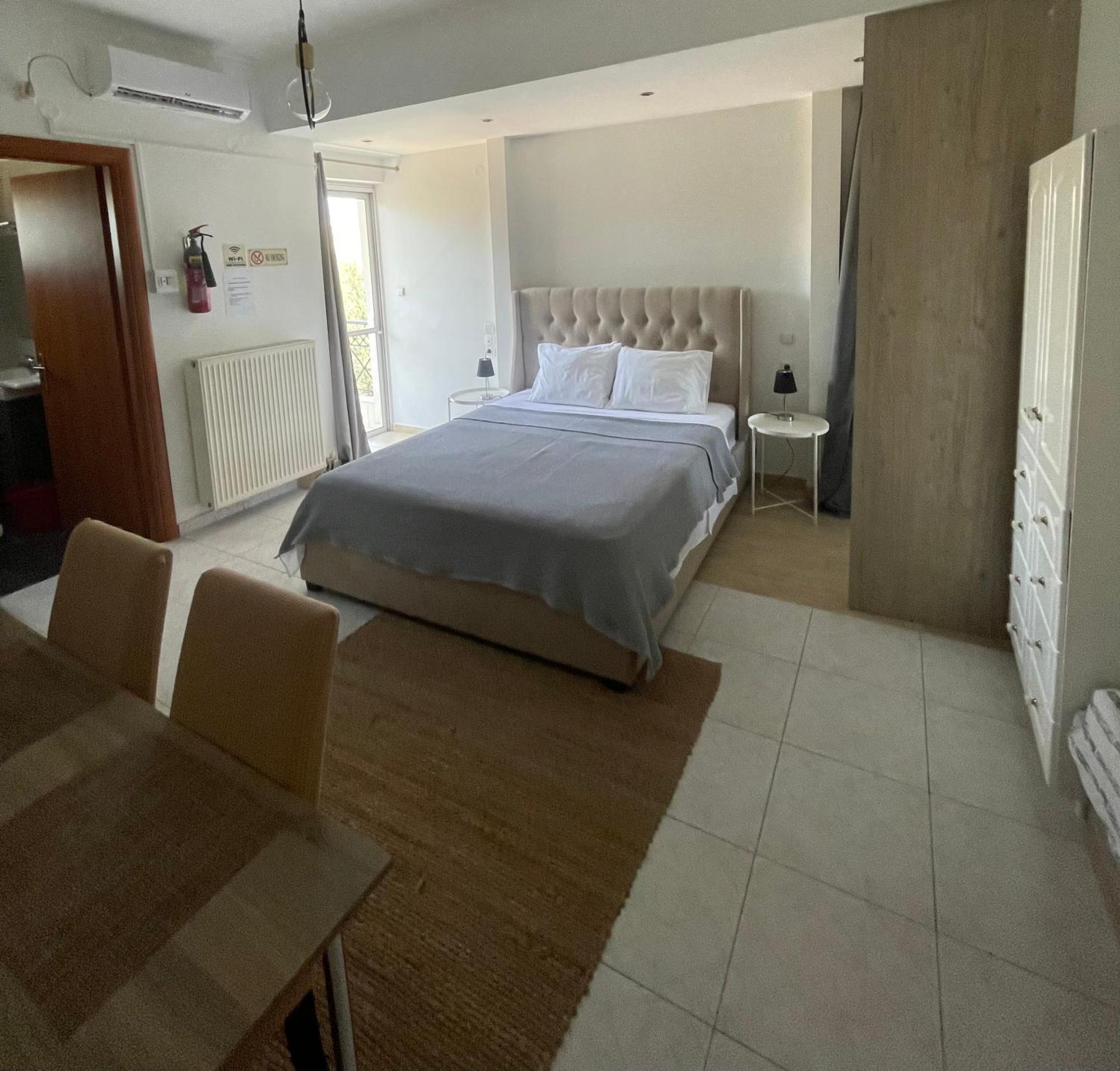 Greece Apartments Now Patras Esterno foto